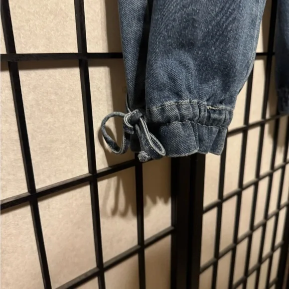 Blue High-Waist Relaxed Jeans for Women With Tie Ankles - Picture 6 of 8